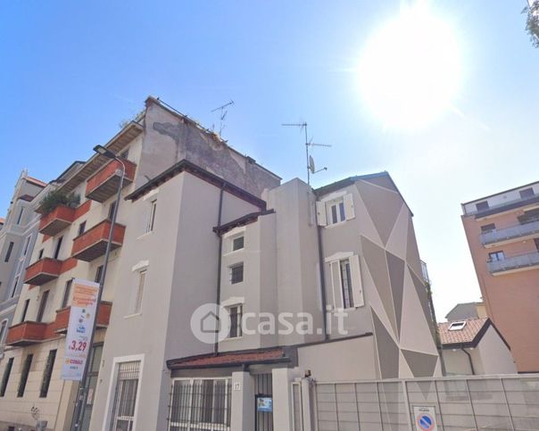 Appartamento in residenziale in Via Nino Oxilia 17