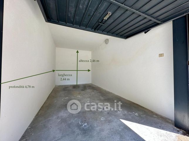 Box/posto auto in residenziale in 