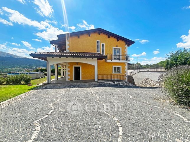 Villa in residenziale in Via Bazzanese
