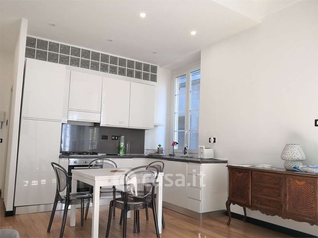 Appartamento in residenziale in Via David Chiossone