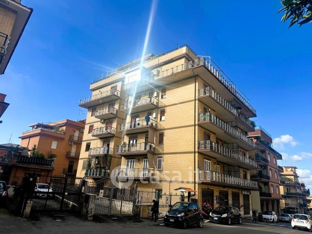 Appartamento in residenziale in Via Radicofani