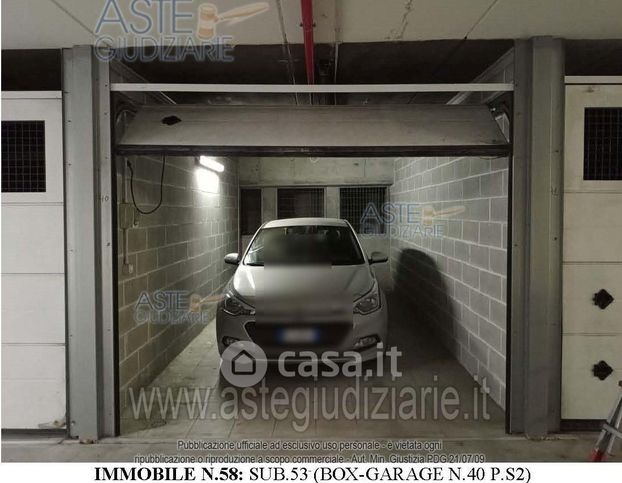 Garage/posto auto in residenziale in Piazza Giuseppe Garibaldi