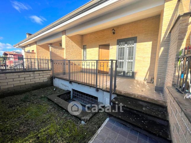 Villetta a schiera in residenziale in Via Quarto Sant'Antonio 81