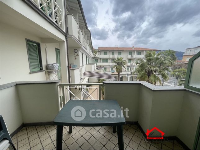 Appartamento in residenziale in Via San Leonardo 480