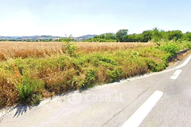 Terreno agricolo in commerciale in Via del Lavoro
