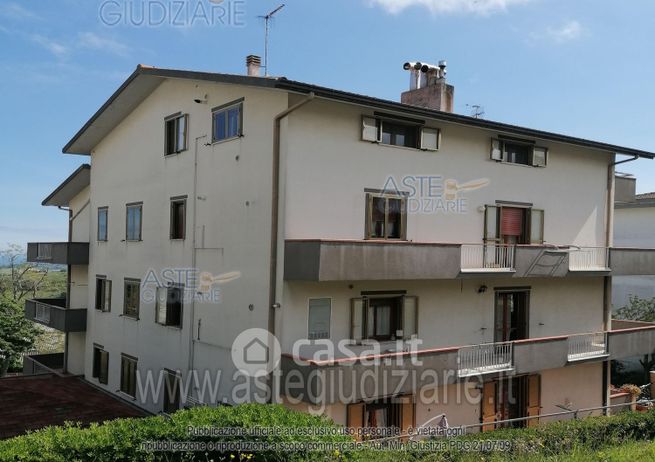 Appartamento in residenziale in Viale Emilio Mattucci