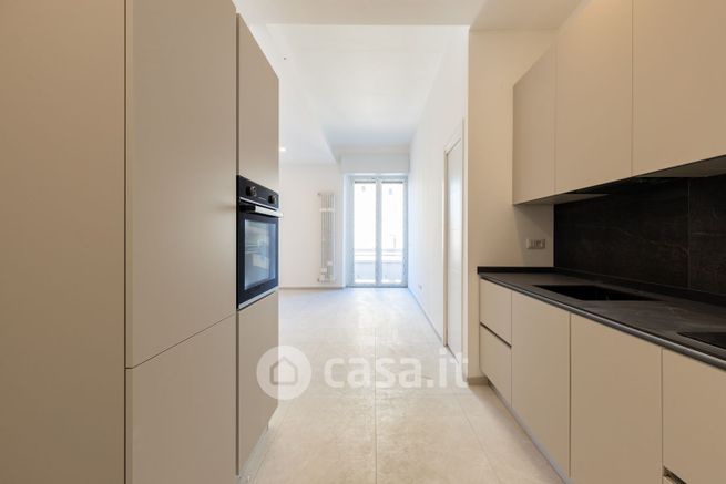 Appartamento in residenziale in Viale Fulvio Testi 36