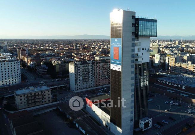 Loft in residenziale in Via Torino 2