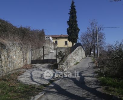 Casa indipendente in residenziale in Via San Nicola