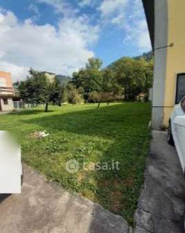 Capannone in commerciale in Via Arso