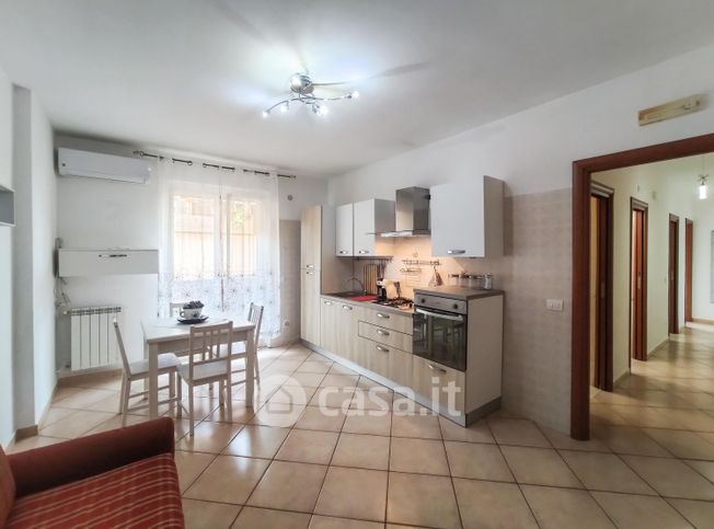 Appartamento in residenziale in Viale Ugo La Malfa