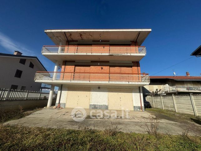 Casa indipendente in residenziale in Via Maria Teresa