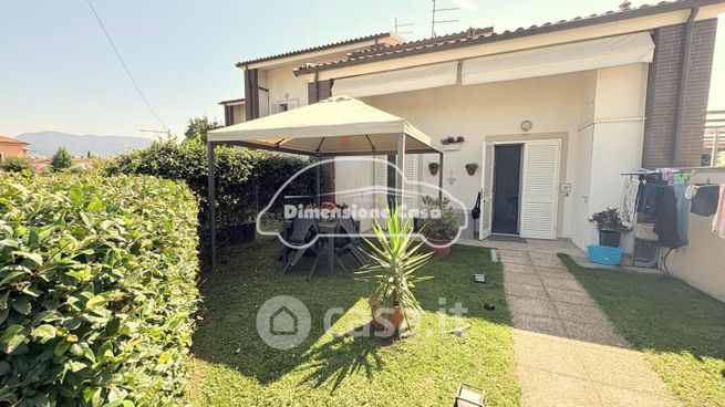 Villetta a schiera in residenziale in Via delle Ville Prima 55100