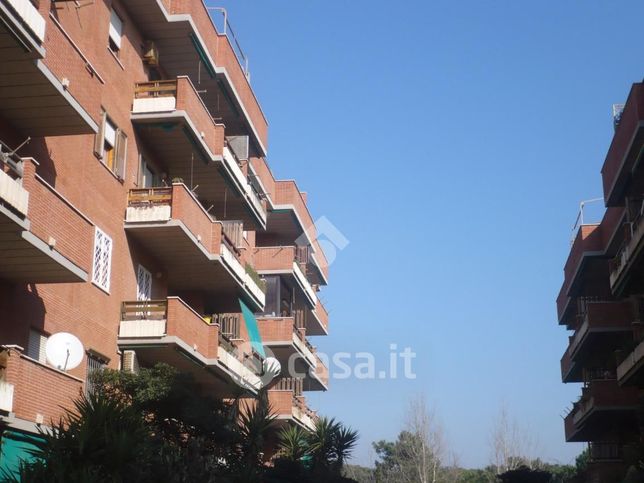 Appartamento in residenziale in Via Ugolino Vivaldi 30