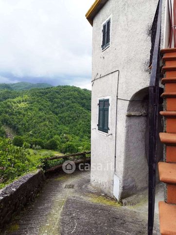 Appartamento in residenziale in Via Castello 18