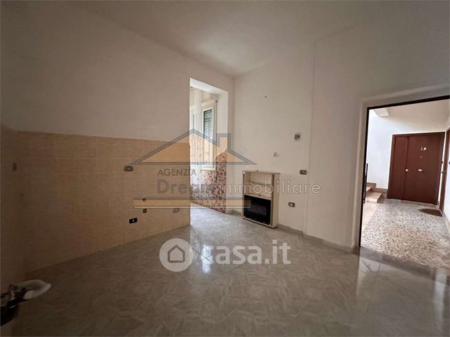 Appartamento in residenziale in Via Colonne