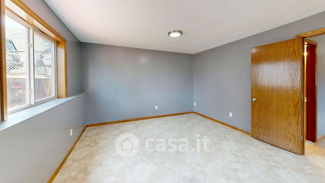 Ufficio in commerciale in Via Leonetto Cipriani