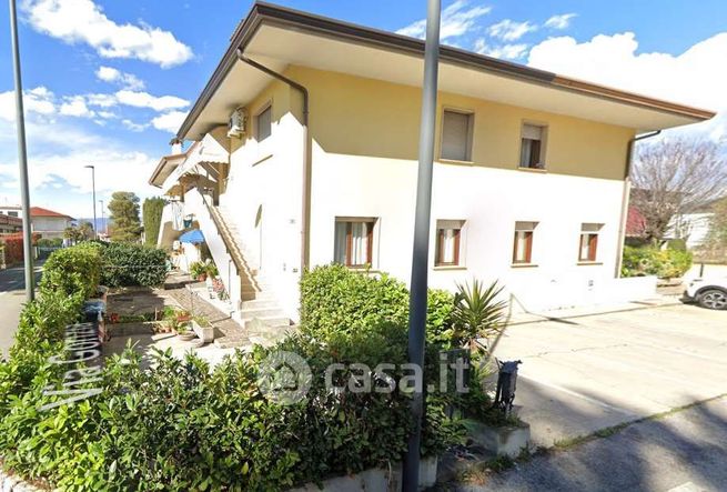 Appartamento in residenziale in Via Trieste