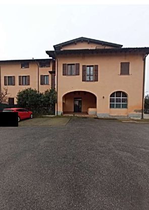 Appartamento in residenziale in Via Don Emilio Marchesi 4