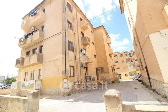 Appartamento in residenziale in Via Cosenza 195