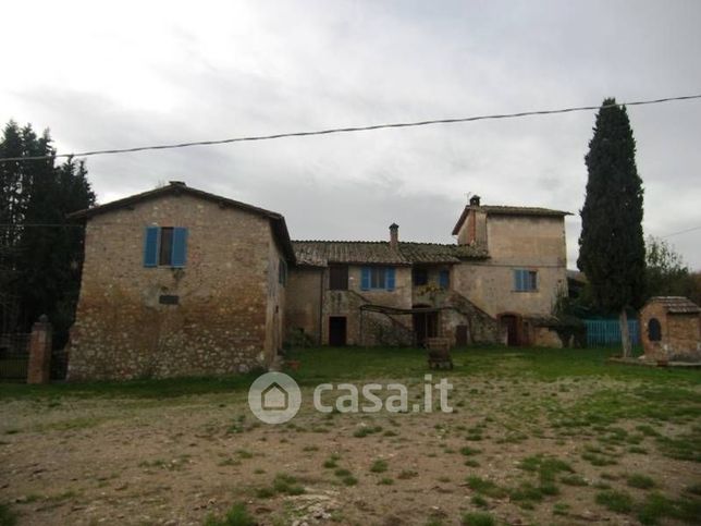 Terreno agricolo in commerciale in 