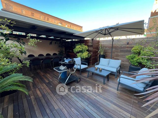 Casa bi/trifamiliare in residenziale in Via Ludovico Muratori 1