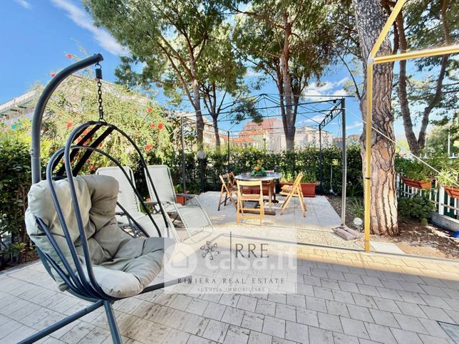 Appartamento in residenziale in Via Aurelia