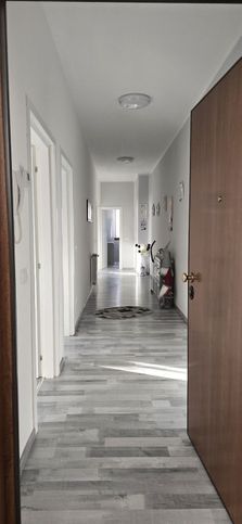 Appartamento in residenziale in Via Montalese