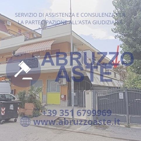 Appartamento in residenziale in Via U. Foscolo 30