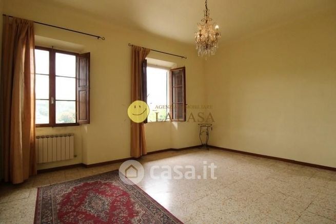 Appartamento in residenziale in Via Francesco Petrarca