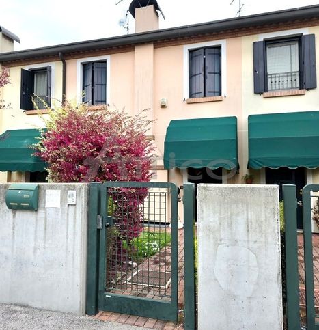 Villetta a schiera in residenziale in Via Martiri di Belfiore