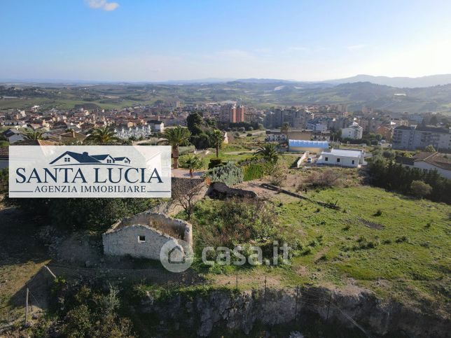 Terreno agricolo in commerciale in Contrada Montagna