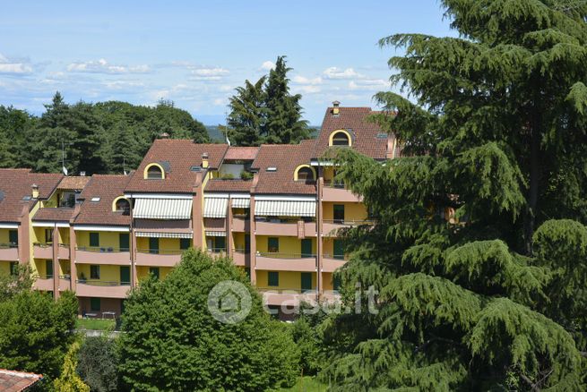 Appartamento in residenziale in Via della Pace