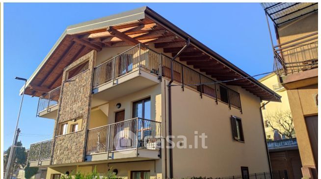 Appartamento in residenziale in Via Poldo Gasparotto 25