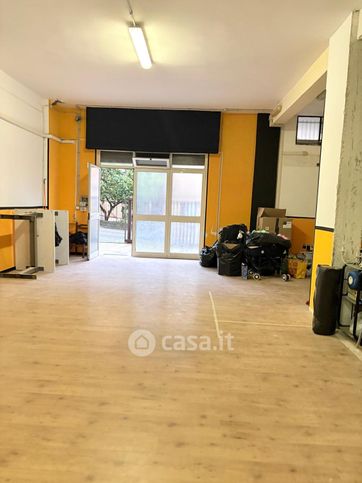 Box/posto auto in residenziale in Via Sestino