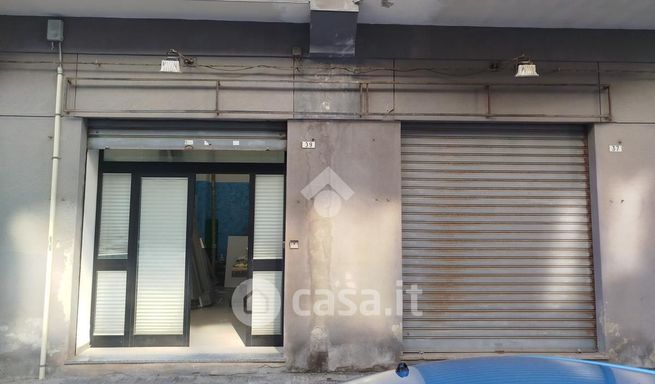 Capannone in commerciale in Via Giudice Guglielmo 37