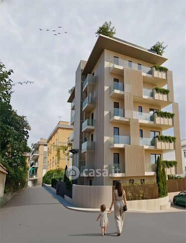 Appartamento in residenziale in Via Francesco Petrarca 37