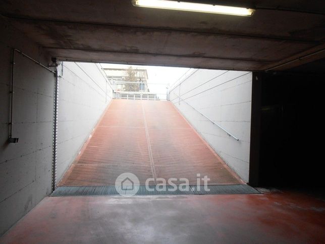 Box/posto auto in residenziale in Viale Martiri della LibertÃ  61