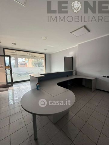 Ufficio in commerciale in Via dell'Artigianato