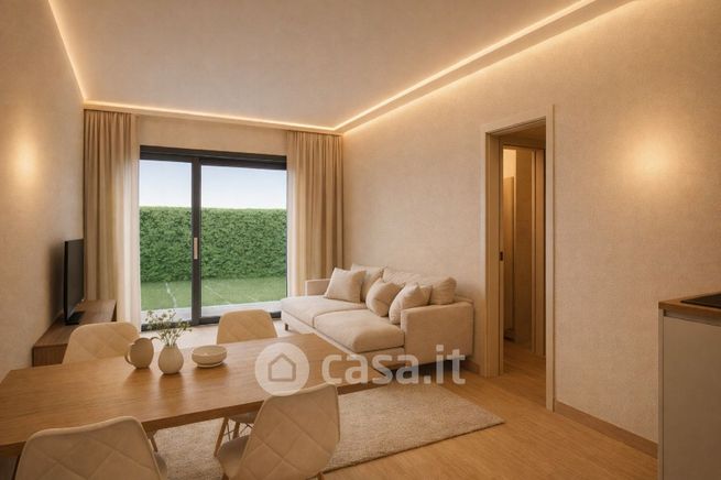 Appartamento in residenziale in Via Cadana