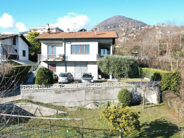 Casa indipendente in residenziale in Via Vecchia