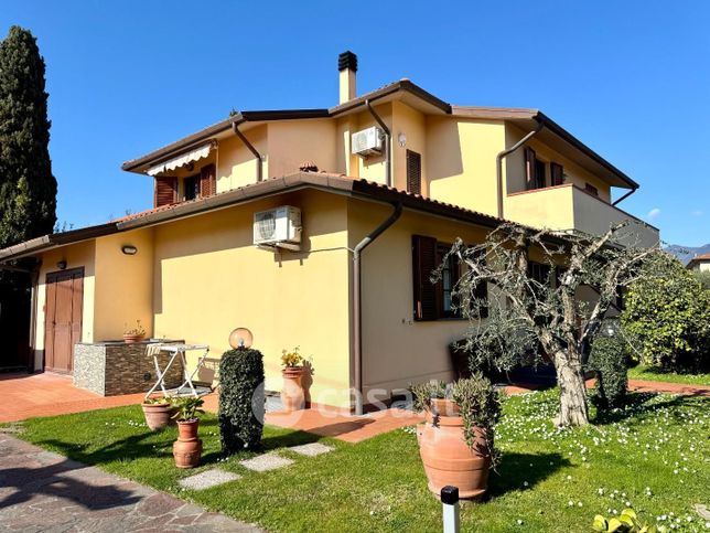 Villa in residenziale in Via Totina