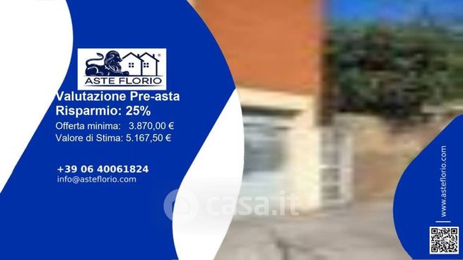 Box/posto auto in residenziale in Via G. Verdi 4