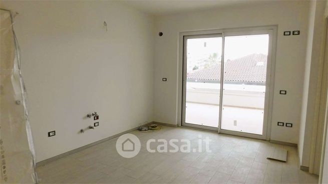 Appartamento in residenziale in Via Giosuè Carducci