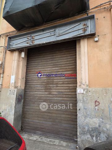 Box/posto auto in residenziale in Via Nino Bixio 45 -39