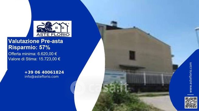 Box/posto auto in residenziale in Via Tenaglie