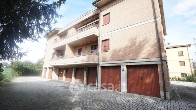 Appartamento in residenziale in Via Michele Amari 11