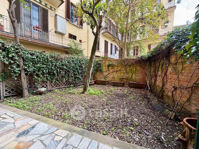 Appartamento in residenziale in Via Ciro Menotti