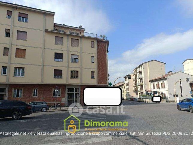 Appartamento in residenziale in Viale Giovanni Verga 83