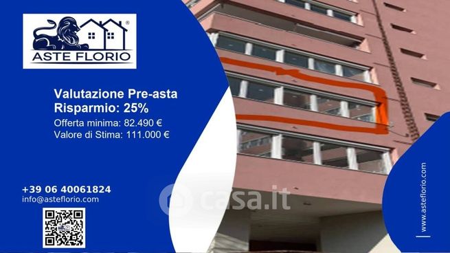 Appartamento in residenziale in Via dei Pini 7